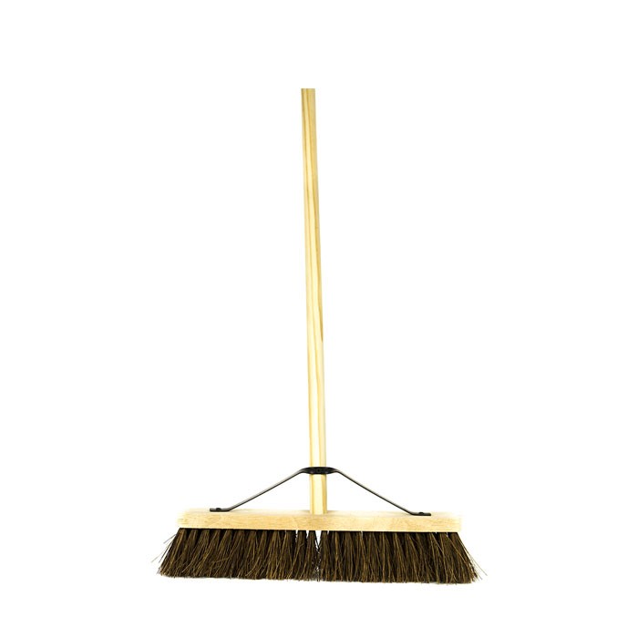 18" Bassine Broom C/W Handle